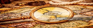 Loupe Vintage se trouve sur une carte du monde antique - Photo de Antiquités libre de droits